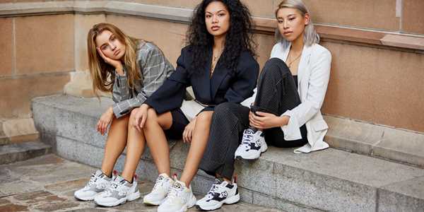 Chunky Shoes Vs Slim Silhouettes: Which Wins? 